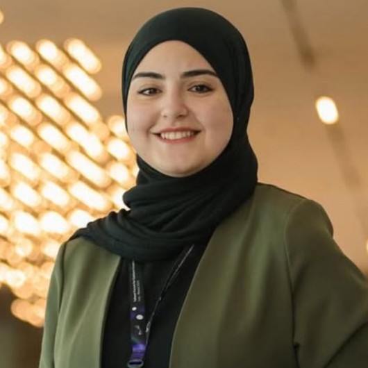 رندة يحيى في زيارة صالون عائشة ماجيك